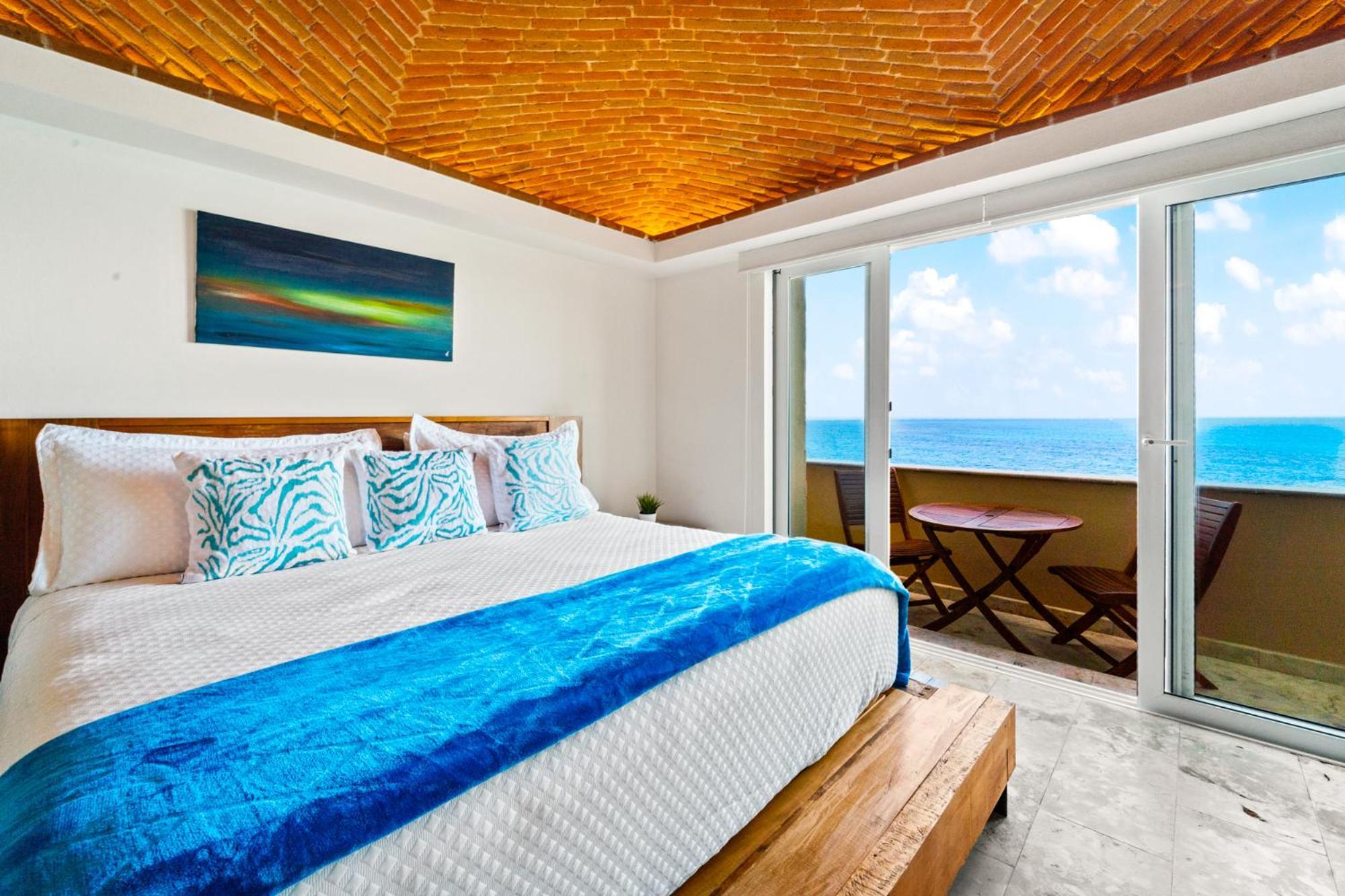 Apartamento 360 Views, Waterfront Penthouse, Rooftop Pool