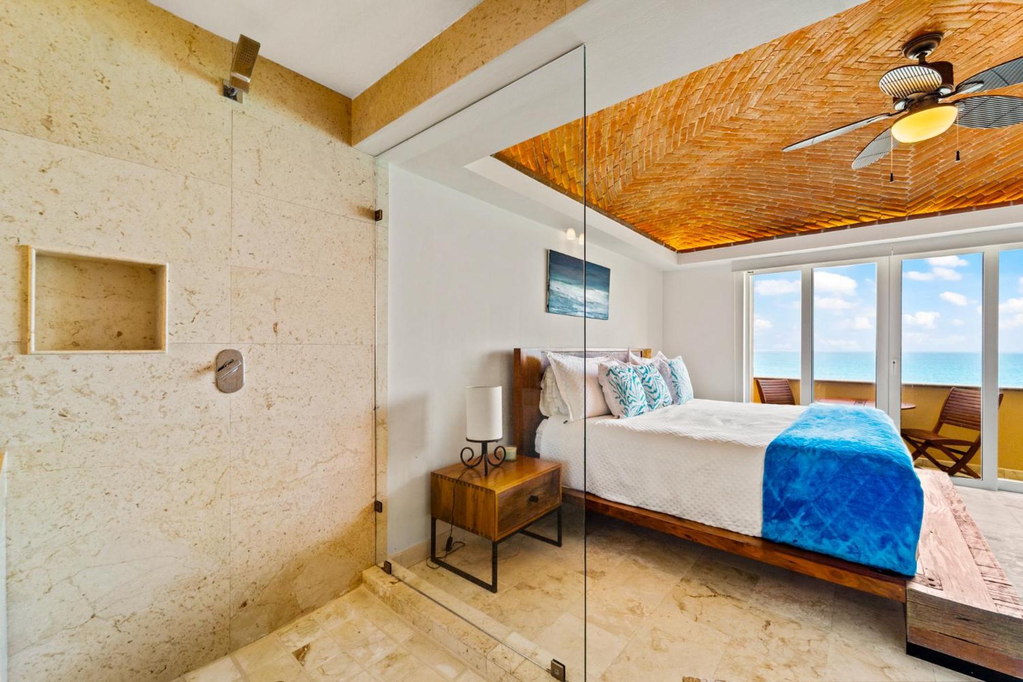 360 Views, Waterfront Penthouse, Rooftop Pool Apartamento *