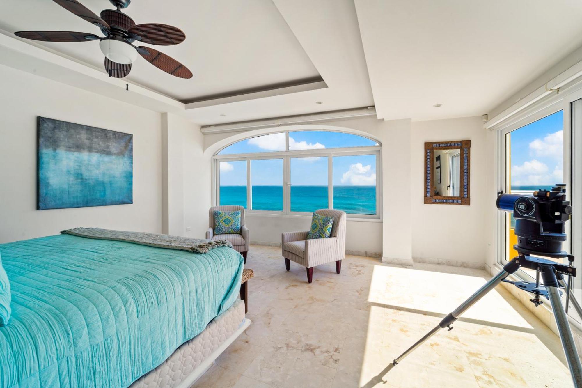 360 Views, Waterfront Penthouse, Rooftop Pool Apartamento Isla Mujeres