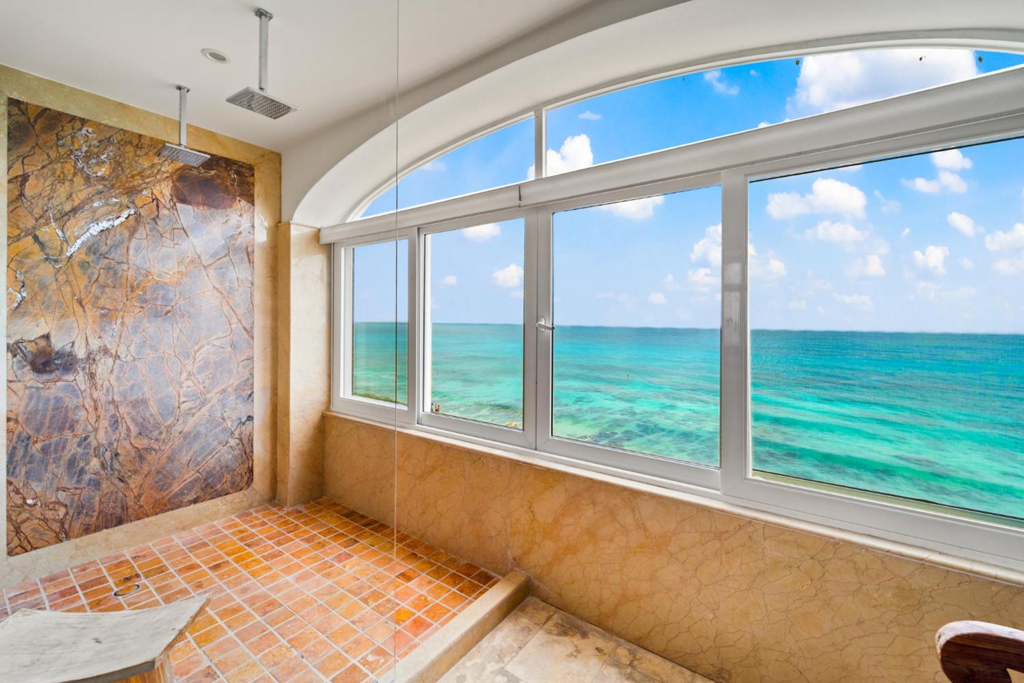 Apartamento 360 Views, Waterfront Penthouse, Rooftop Pool