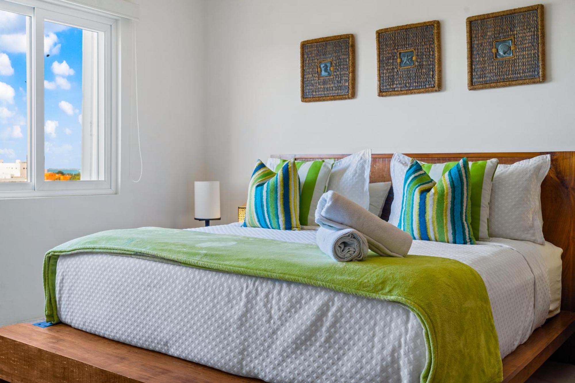 Apartamento 360 Views, Waterfront Penthouse, Rooftop Pool *