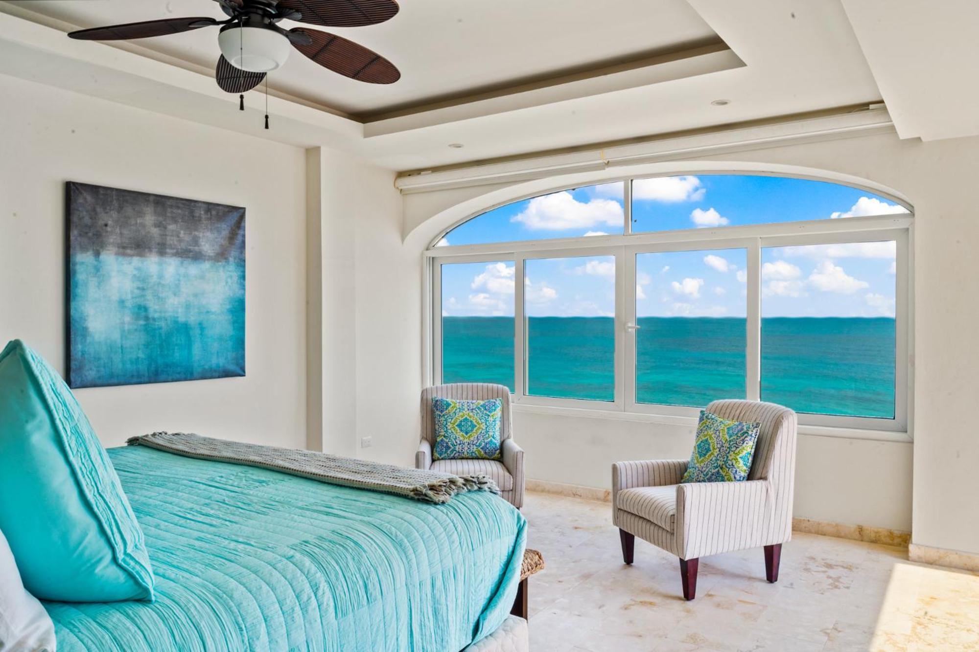 360 Views, Waterfront Penthouse, Rooftop Pool Apartamento Isla Mujeres