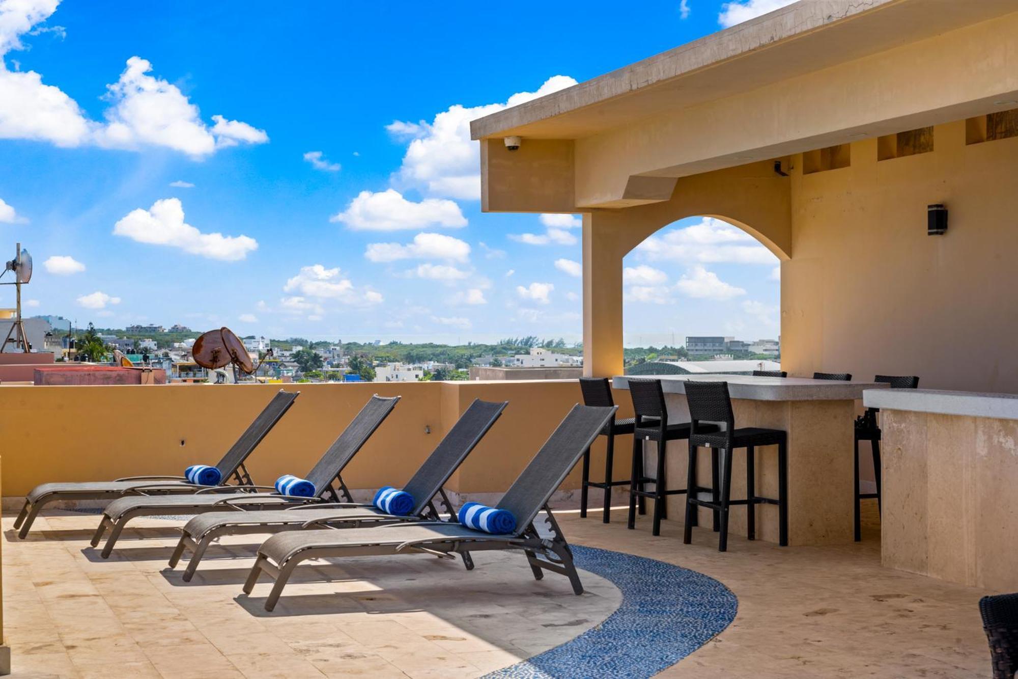 360 Views, Waterfront Penthouse, Rooftop Pool Apartamento